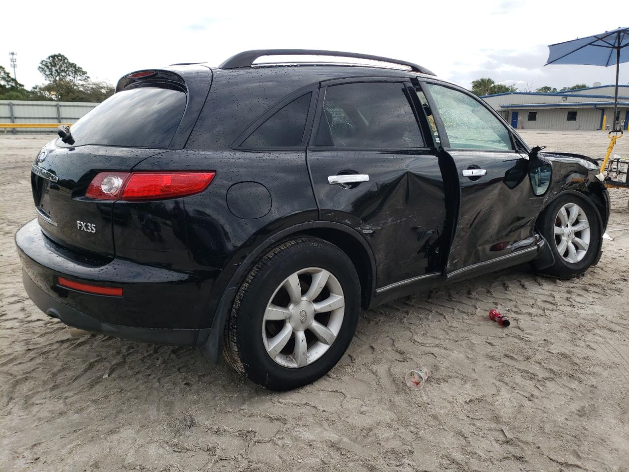 Image 3 of 2005 INFINITI FX35  2005 with VIN JNRAS08W45X221249