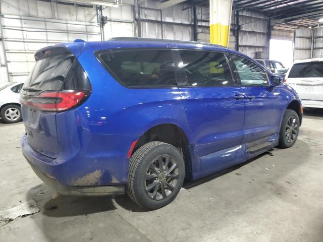 Image 3 of 2021 CHRYSLER PACIFICA TOURING L 2021 with VIN 2C4RC1BG3MR540243