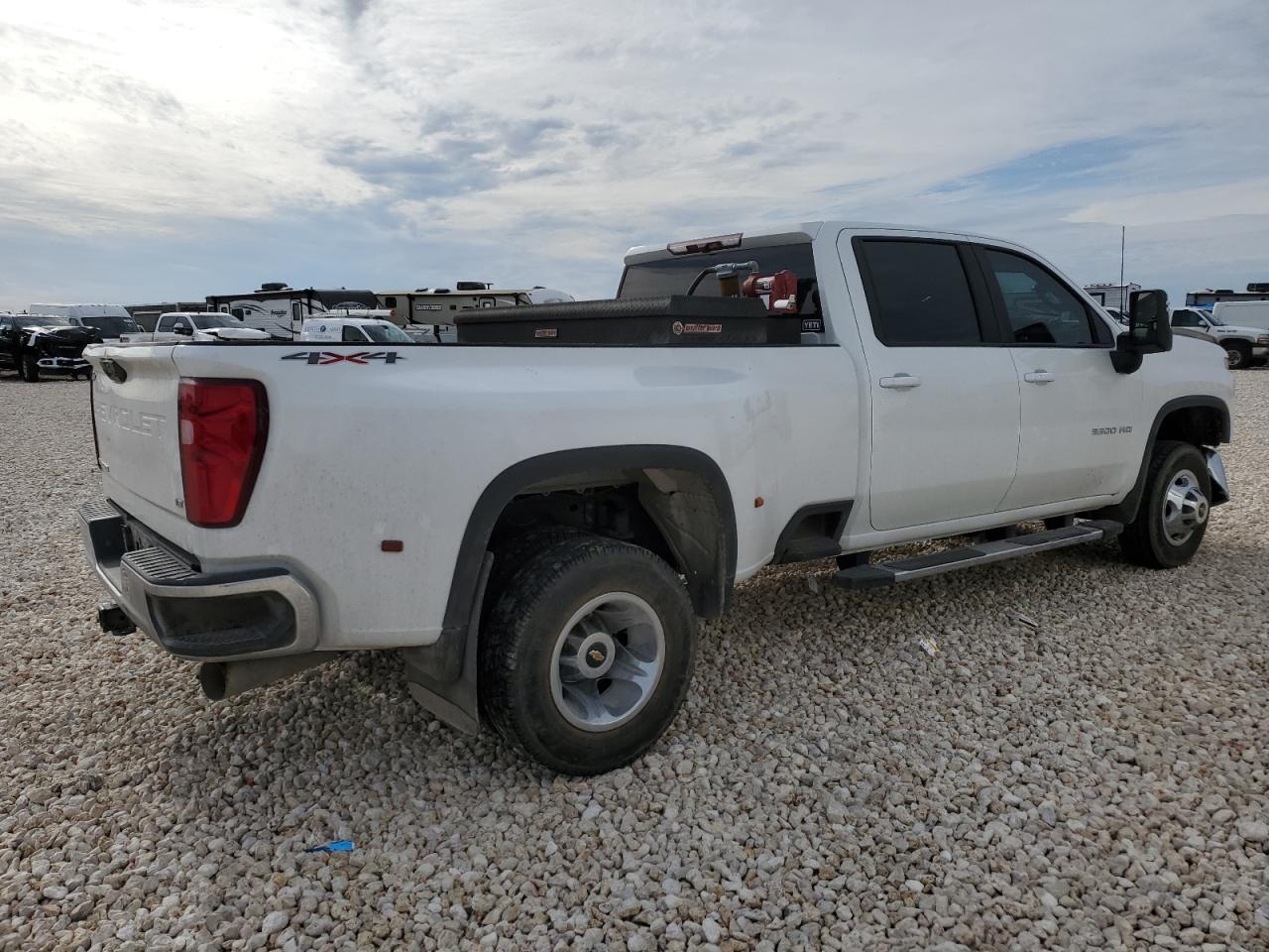 Obraz 3 z 2022 CHEVROLET SILVERADO K3500 LT 2022 z VIN 1GC4YTEY6NF161175