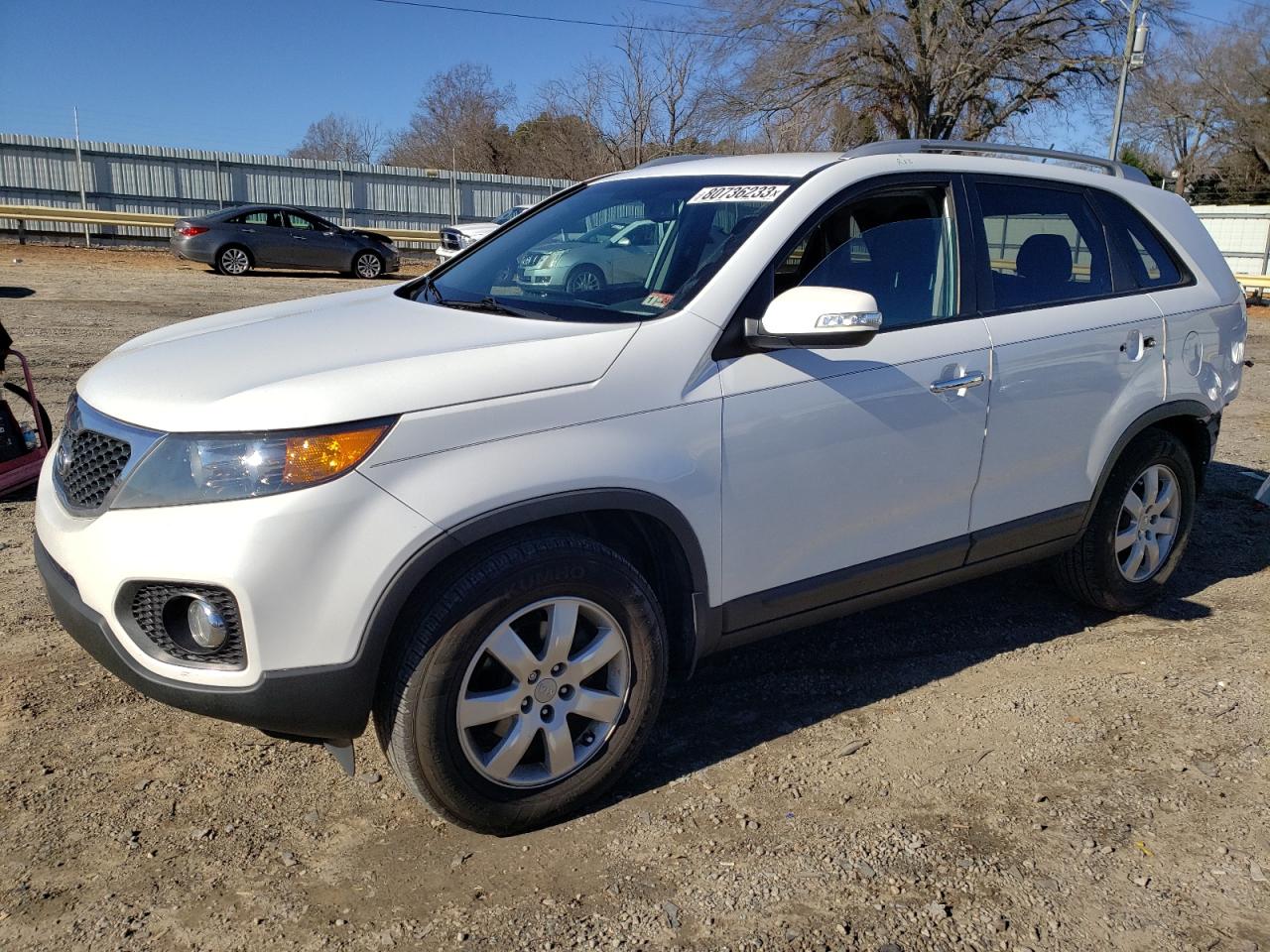 Image 1 of 2013 KIA SORENTO LX 2013 with VIN 5XYKT3A68DG359472
