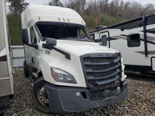 2020 FREIGHTLINER CASCADIA 126  2020 image