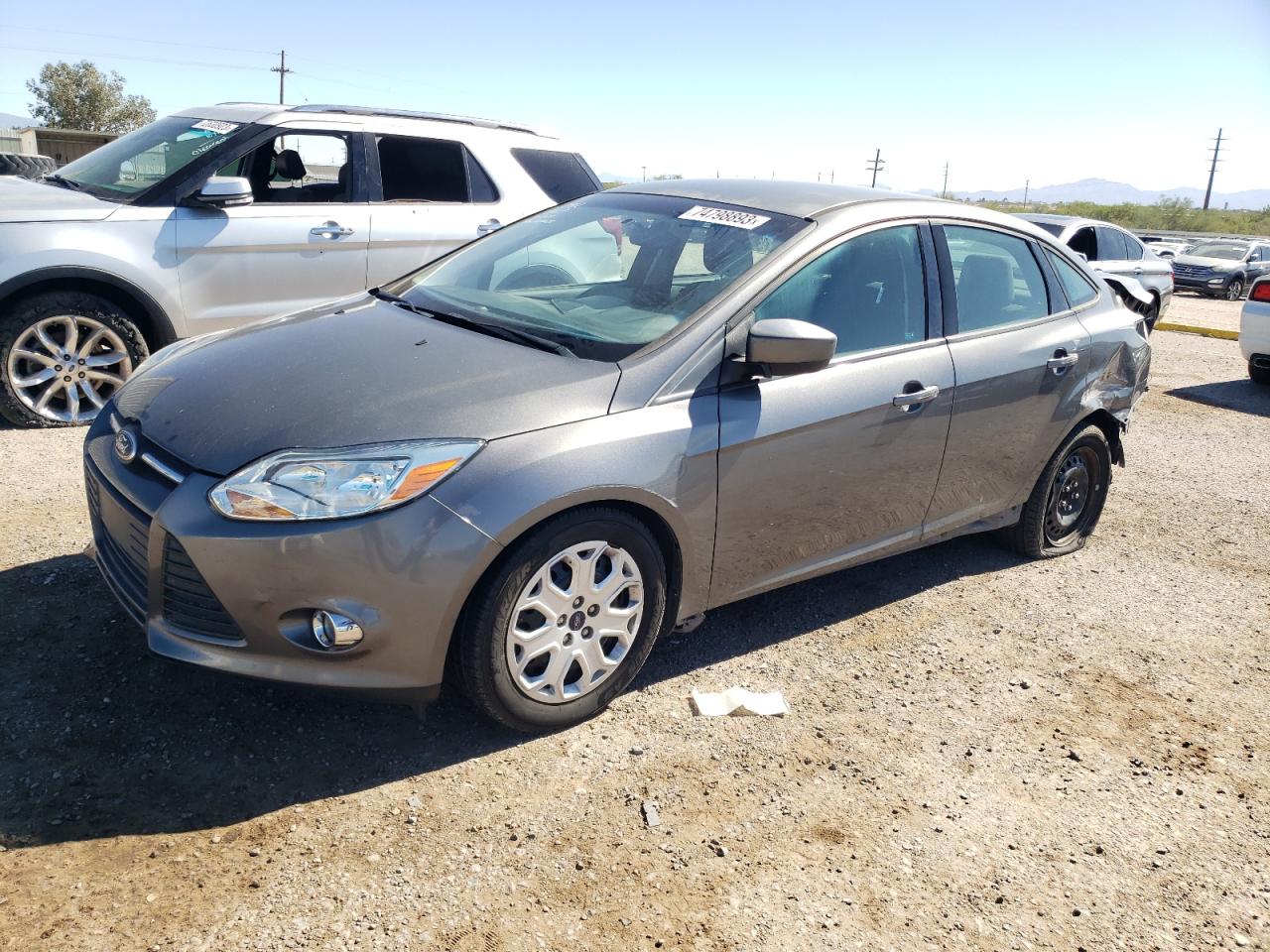 Image 1 of 2012 FORD FOCUS SE 2012 with VIN 1FAHP3F21CL120021