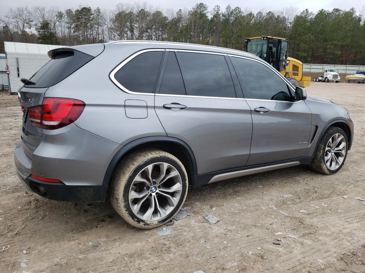 Obraz 3 z 2015 BMW X5 XDRIVE35D 2015 z VIN 5UXKS4C55F0N10496