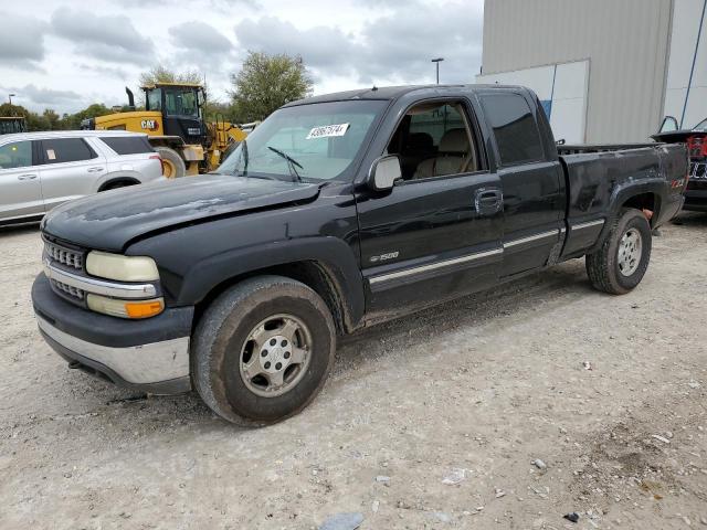 Image 1 of 2001 CHEVROLET SILVERADO K1500 2001 with VIN 2GCEK19T011302672