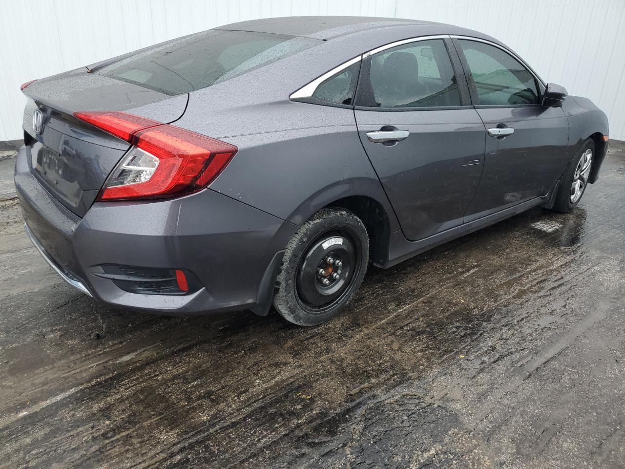 Obraz 3 z 2019 HONDA CIVIC LX 2019 z VIN 2HGFC2F60KH563221