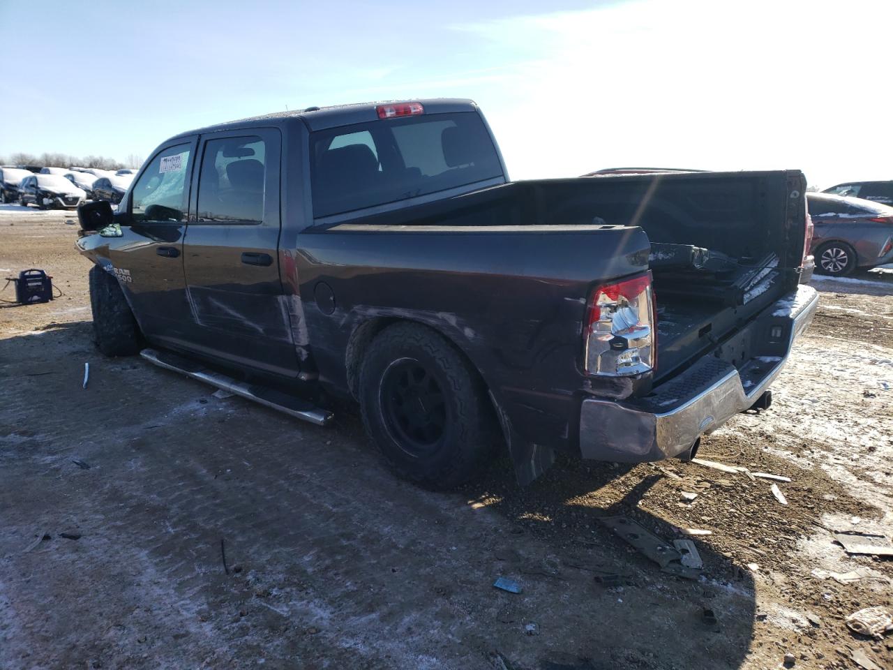 Изображение 2 2019 RAM 1500 CLASSIC TRADESMAN 2019 с VIN 1C6RR7KT9KS532200