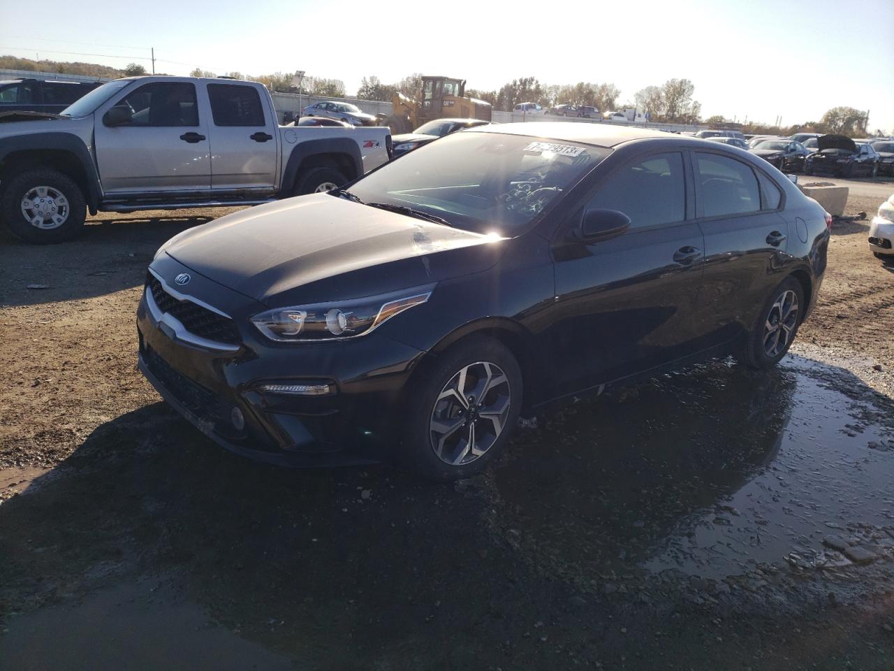 Obraz 1 z 2019 KIA FORTE FE 2019 z VIN 3KPF24AD3KE136601