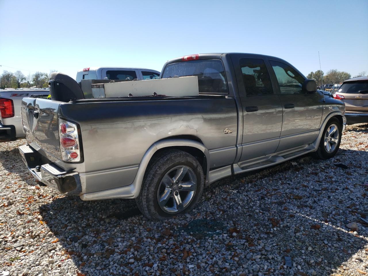 Obraz 3 z 2004 DODGE RAM 1500 ST 2004 z VIN 1D7HA18D14J142165