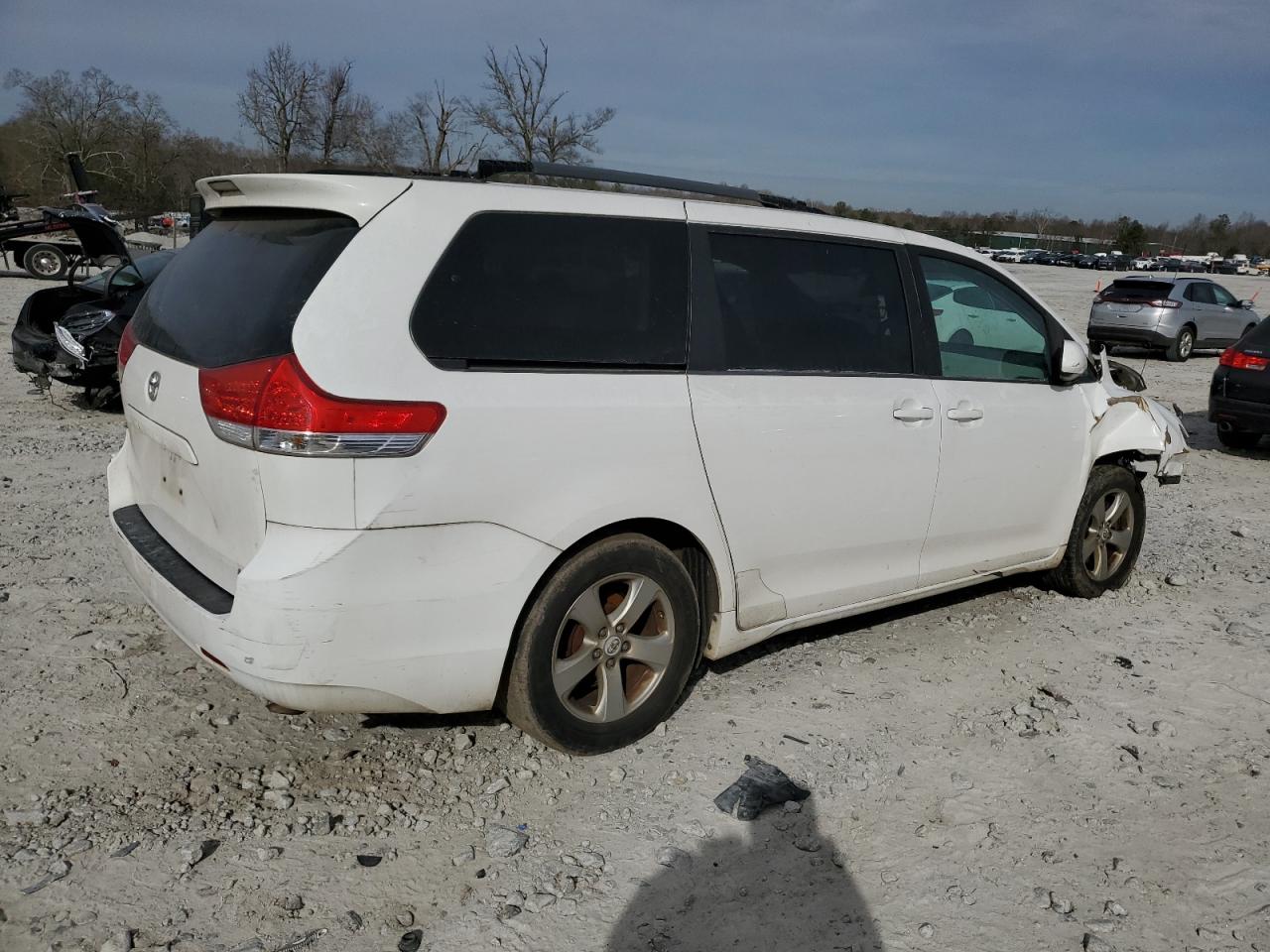 Obraz 3 z 2012 TOYOTA SIENNA LE 2012 z VIN 5TDKK3DC9CS237239