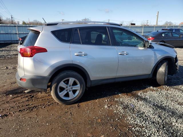 Image 3 of 2013 TOYOTA RAV4 XLE 2013 with VIN JTMRFREV1D5003108