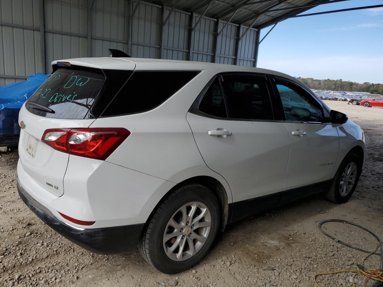 Image 3 of 2020 CHEVROLET EQUINOX LT 2020 with VIN 3GNAXUEVXLS603506