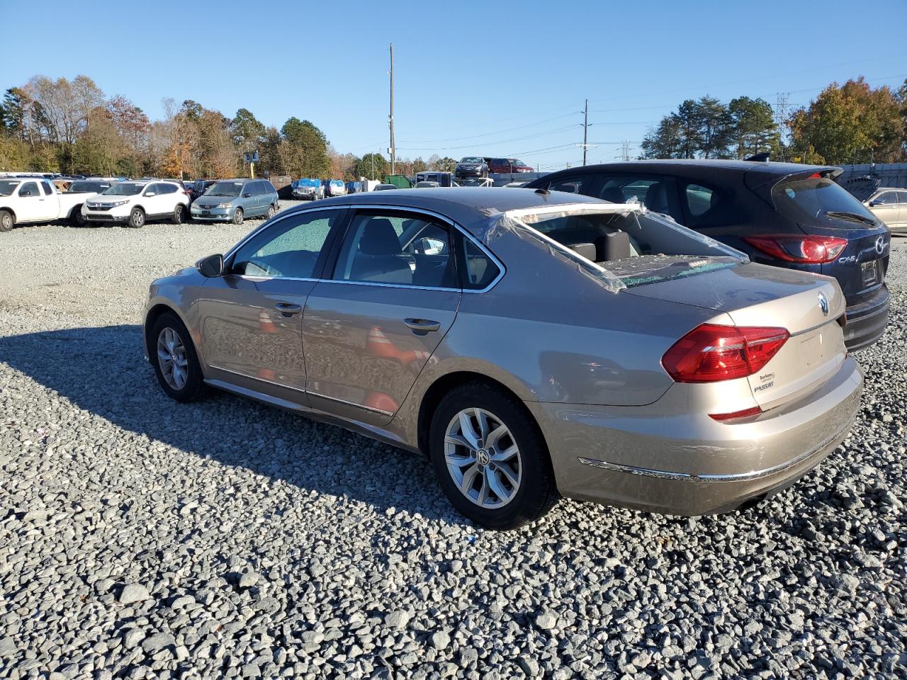 Image 2 of 2016 VOLKSWAGEN PASSAT S 2016 with VIN 1VWAT7A32GC021807