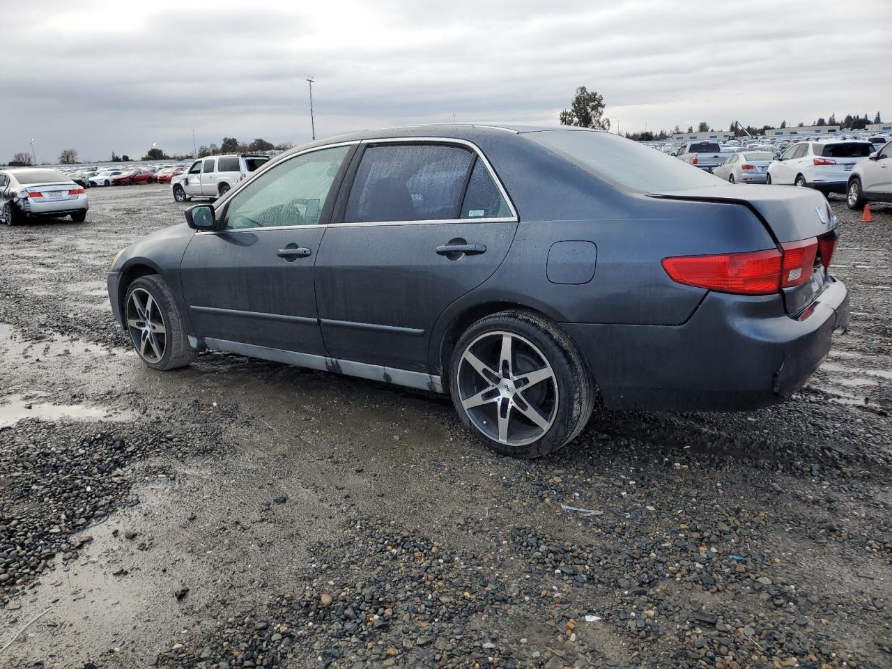 Image 2 of 2005 HONDA ACCORD LX 2005 with VIN 1HGCM56485A168318