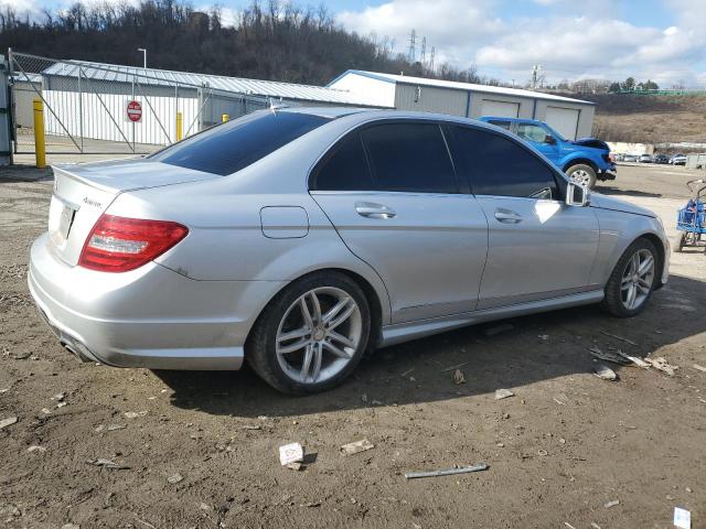 Image 3 of 2012 MERCEDES-BENZ C 300 4MATIC 2012 with VIN WDDGF8BB5CR208827