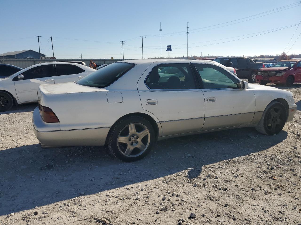 Obraz 3 z 1998 LEXUS LS 400 1998 z VIN JT8BH28F6W0127753
