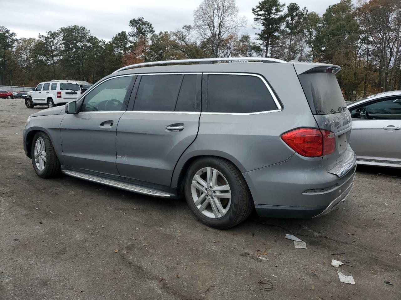 Obraz 2 z 2015 MERCEDES-BENZ GL 450 4MATIC 2015 z VIN 4JGDF6EE4FA503147