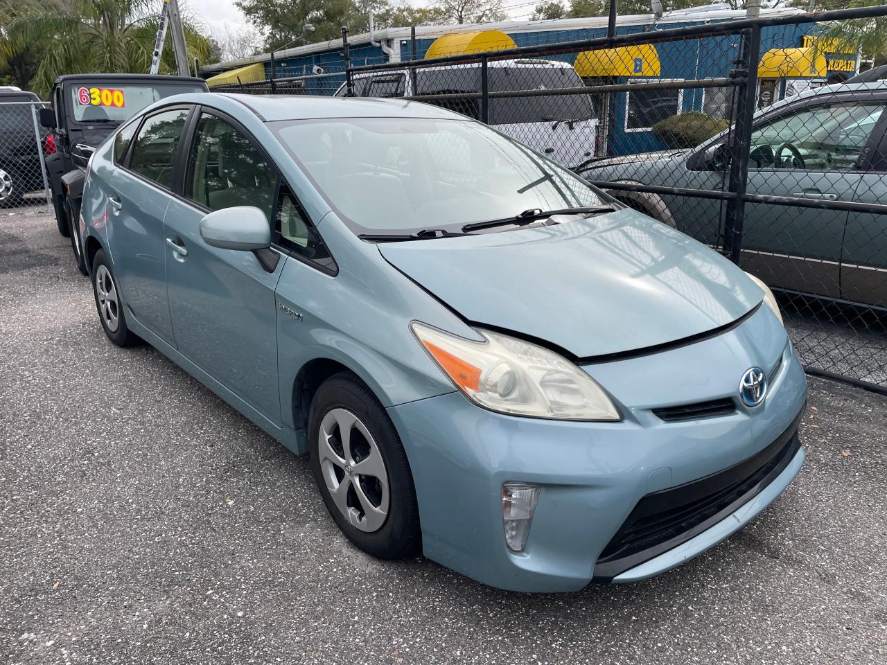 Image 1 of 2013 TOYOTA PRIUS  2013 with VIN JTDKN3DU4D5675710