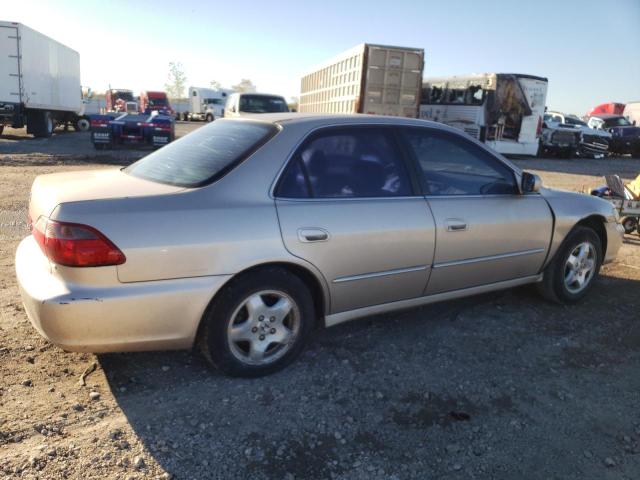 Image 3 of 2000 HONDA ACCORD EX 2000 with VIN 1HGCG1650YA021469
