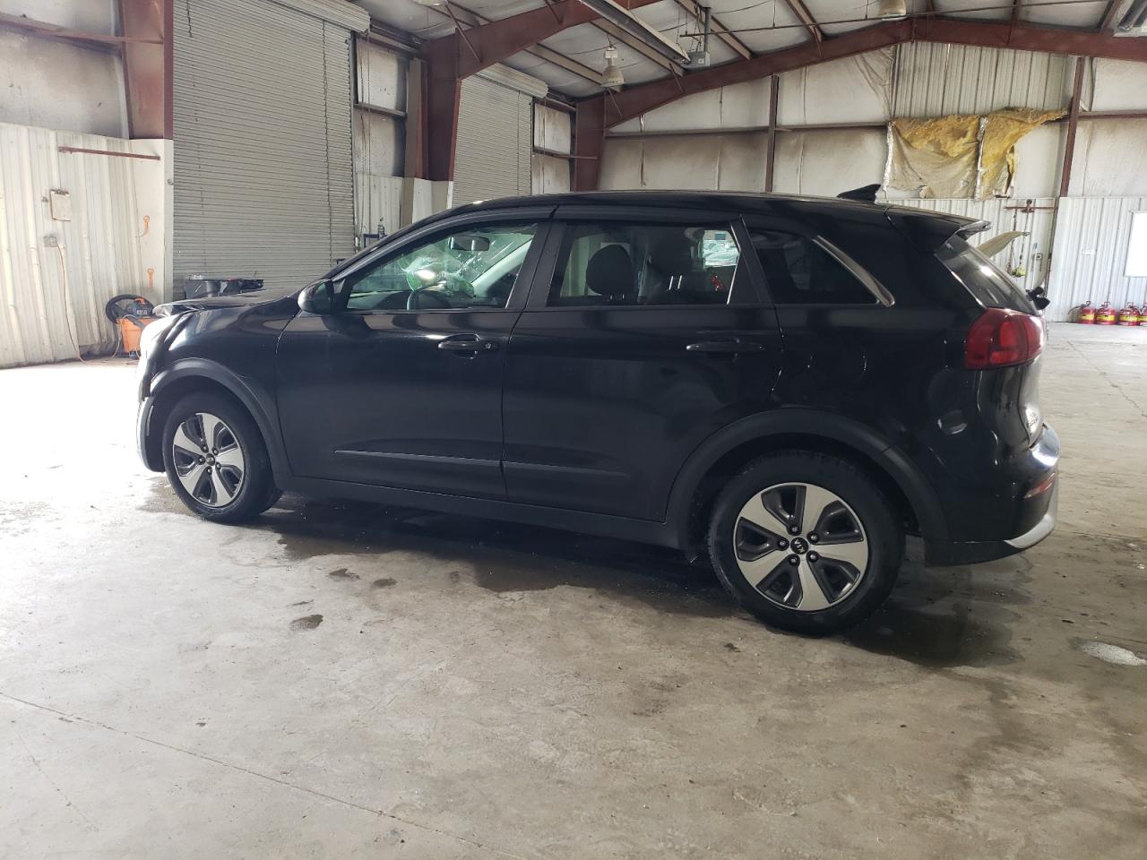 Изображение 2 2017 KIA NIRO FE 2017 с VIN KNDCB3LC2H5048919