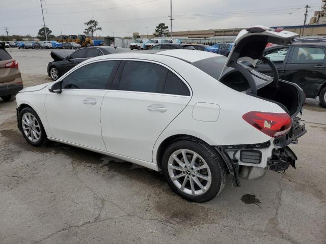 Obraz 2 z 2019 MERCEDES-BENZ A 220 2019 z VIN WDD3G4EB9KW034325