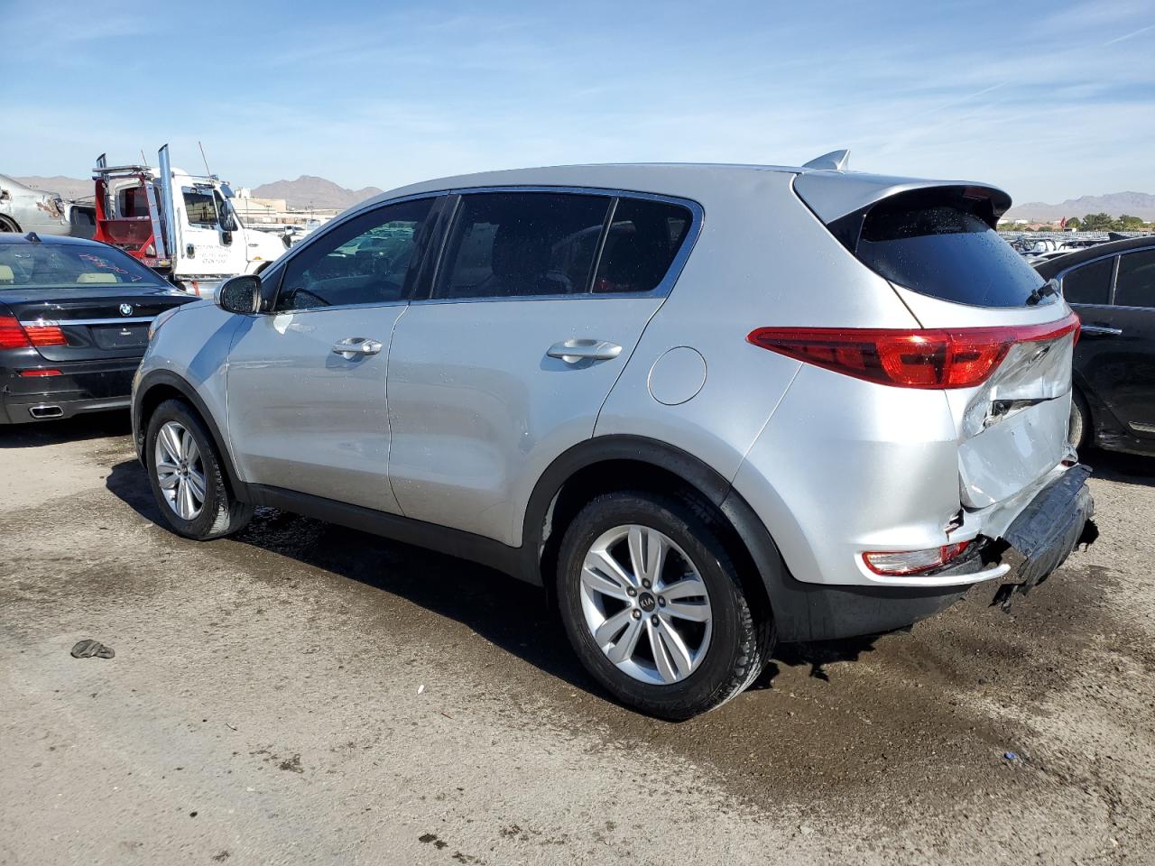 Image 2 of 2017 KIA SPORTAGE LX 2017 with VIN KNDPM3AC1H7231084