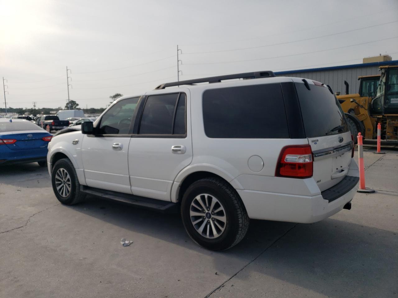 Obraz 2 z 2017 FORD EXPEDITION XLT 2017 z VIN 1FMJU1JT1HEA41125