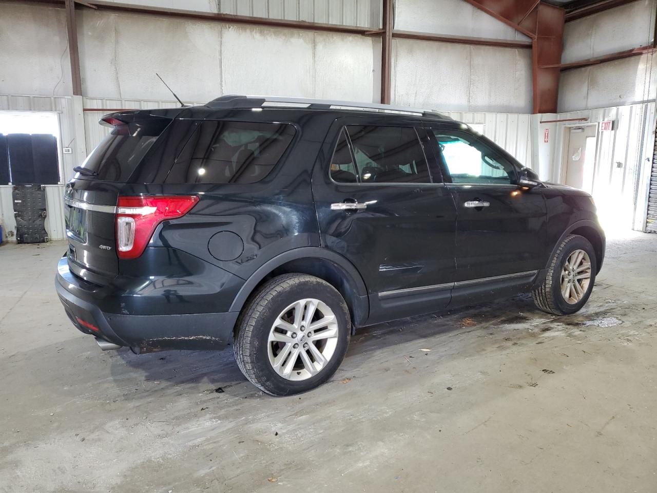 Image 3 of 2014 FORD EXPLORER XLT 2014 with VIN 1FM5K8D82EGB79649