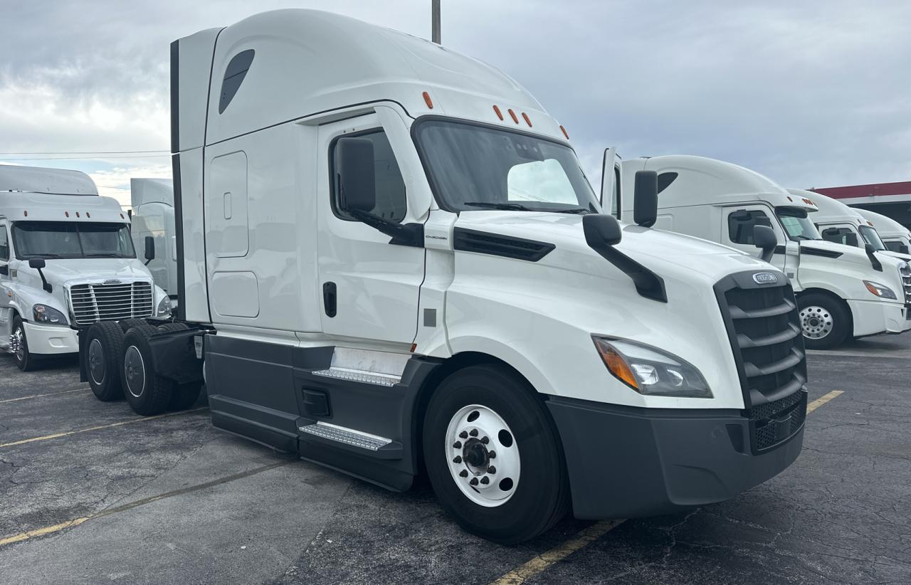Image 1 of 2021 FREIGHTLINER CASCADIA 126  2021 with VIN 3AKJHHDV2MSMS1043