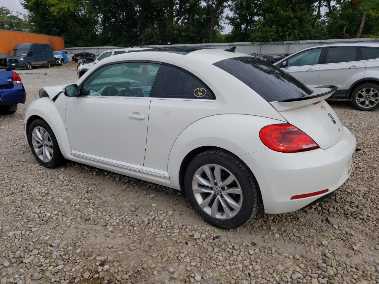 Obraz 2 z 2013 VOLKSWAGEN BEETLE  2013 z VIN 3VWJL7AT1DM628968
