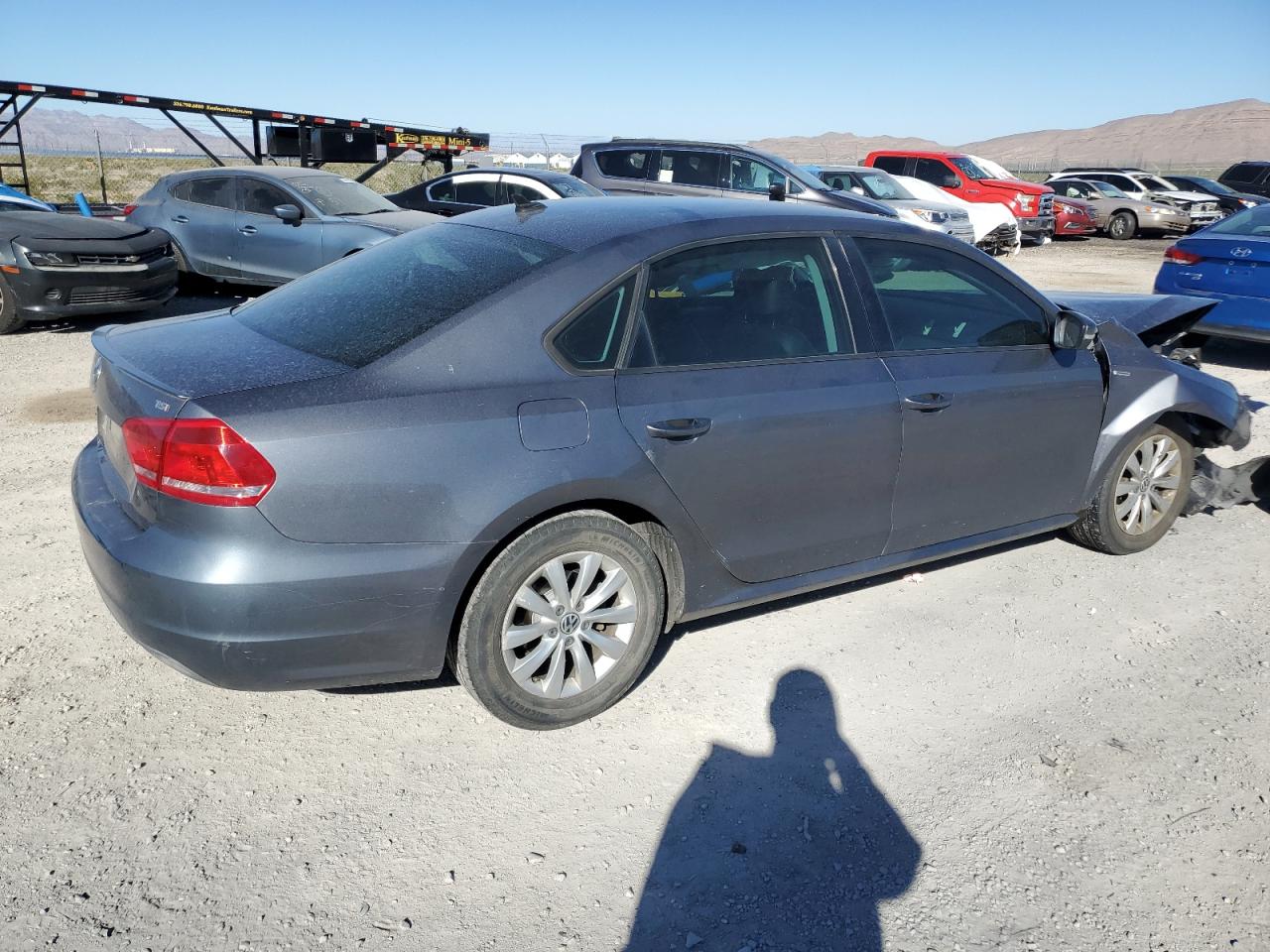 Image 3 of 2014 VOLKSWAGEN PASSAT S 2014 with VIN 1VWAS7A31EC079603