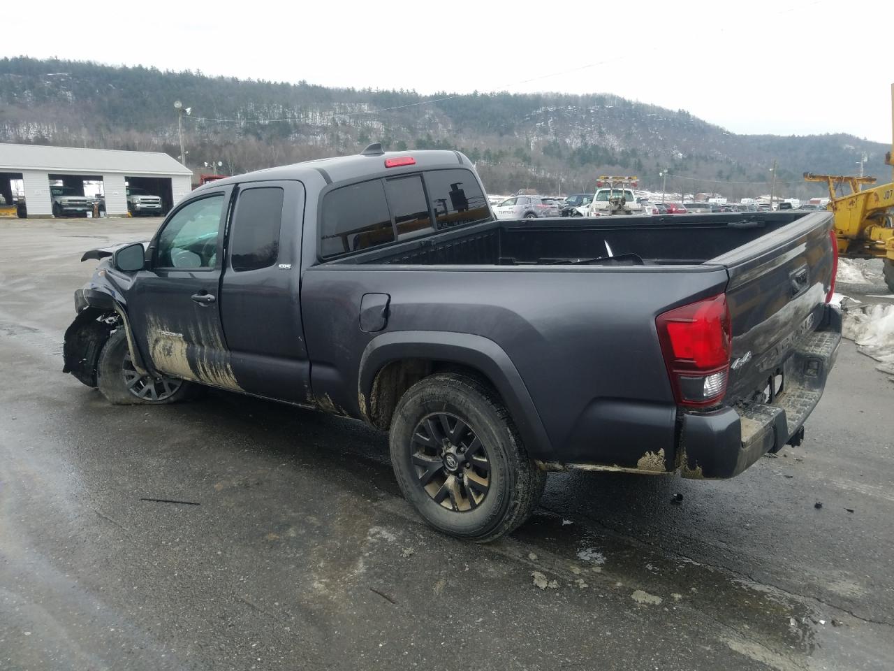Изображение 2 2022 TOYOTA TACOMA ACCESS CAB 2022 с VIN 3TYSZ5AN3NT085527