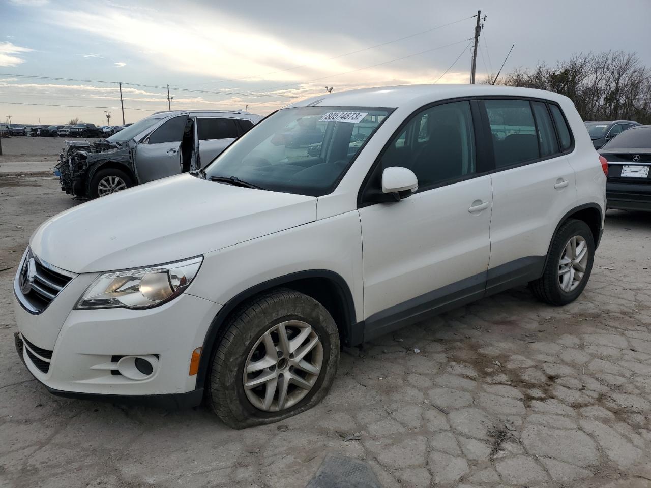 Изображение 1 2011 VOLKSWAGEN TIGUAN S 2011 с VIN WVGAV7AX6BW526137
