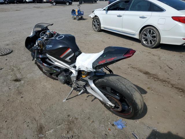 Obraz 3 z 2020 TRIUMPH MOTORCYCLE DAYTONA MOTO2 765 2020 z VIN SMTA204K6LJAA9875
