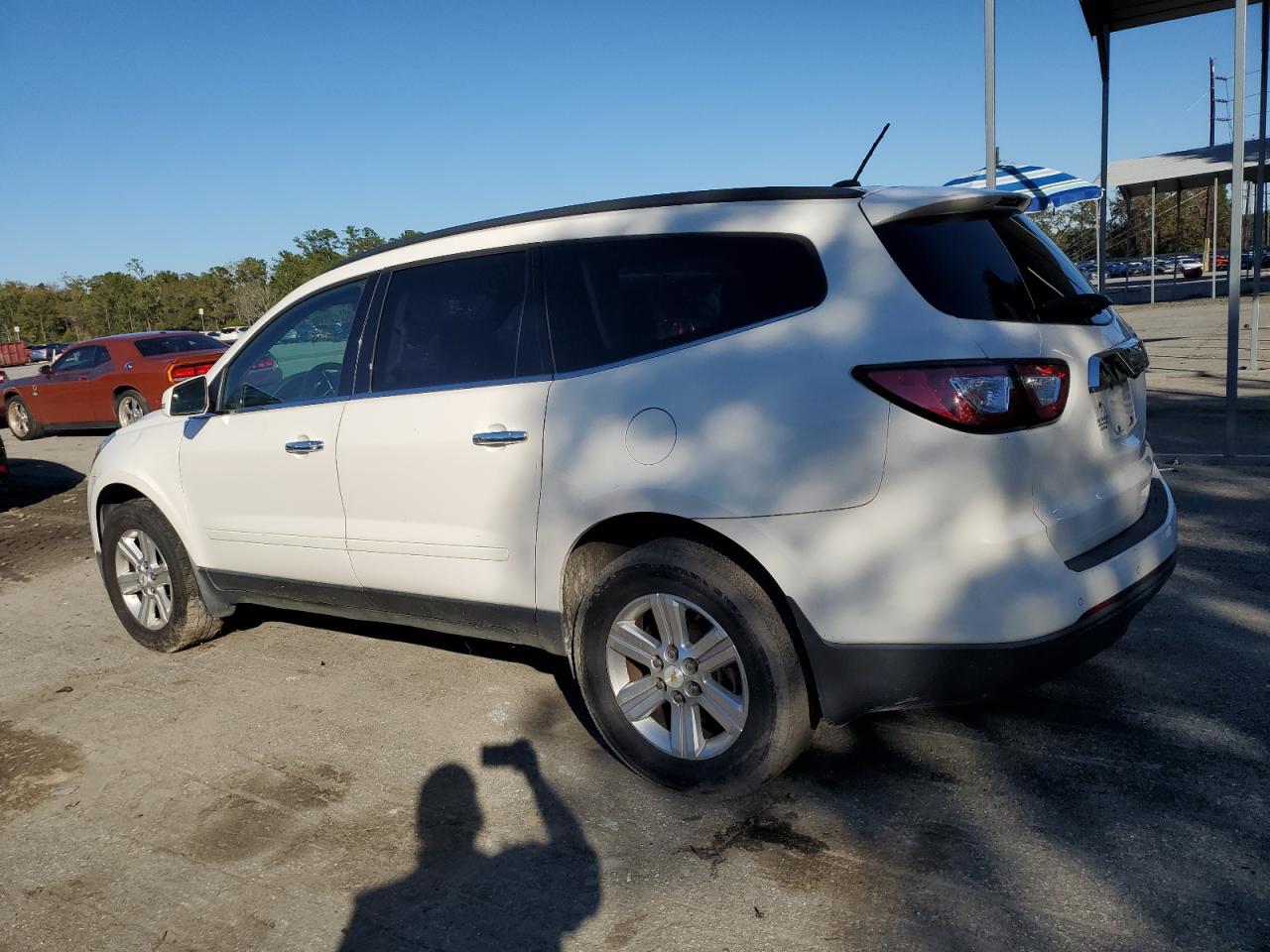 Изображение 2 2014 CHEVROLET TRAVERSE LT 2014 с VIN 1GNKRHKD1EJ282042