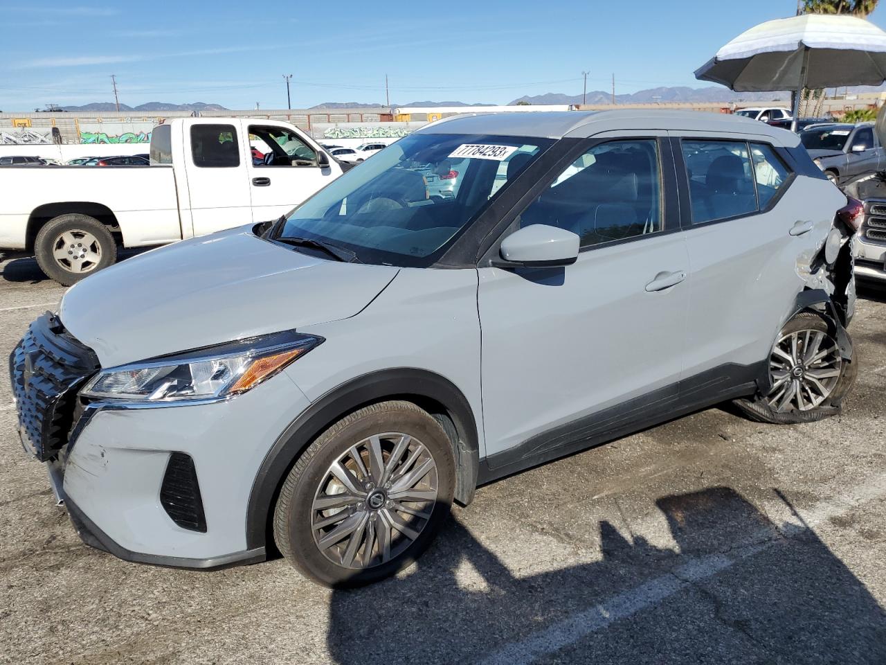 Image 1 of 2021 NISSAN KICKS SV 2021 with VIN 3N1CP5CV2ML562457