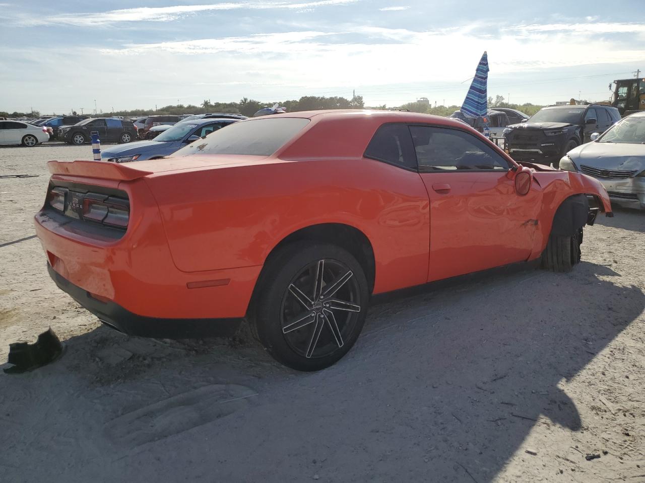 Image 3 of 2019 DODGE CHALLENGER SXT 2019 with VIN 2C3CDZAG5KH571150