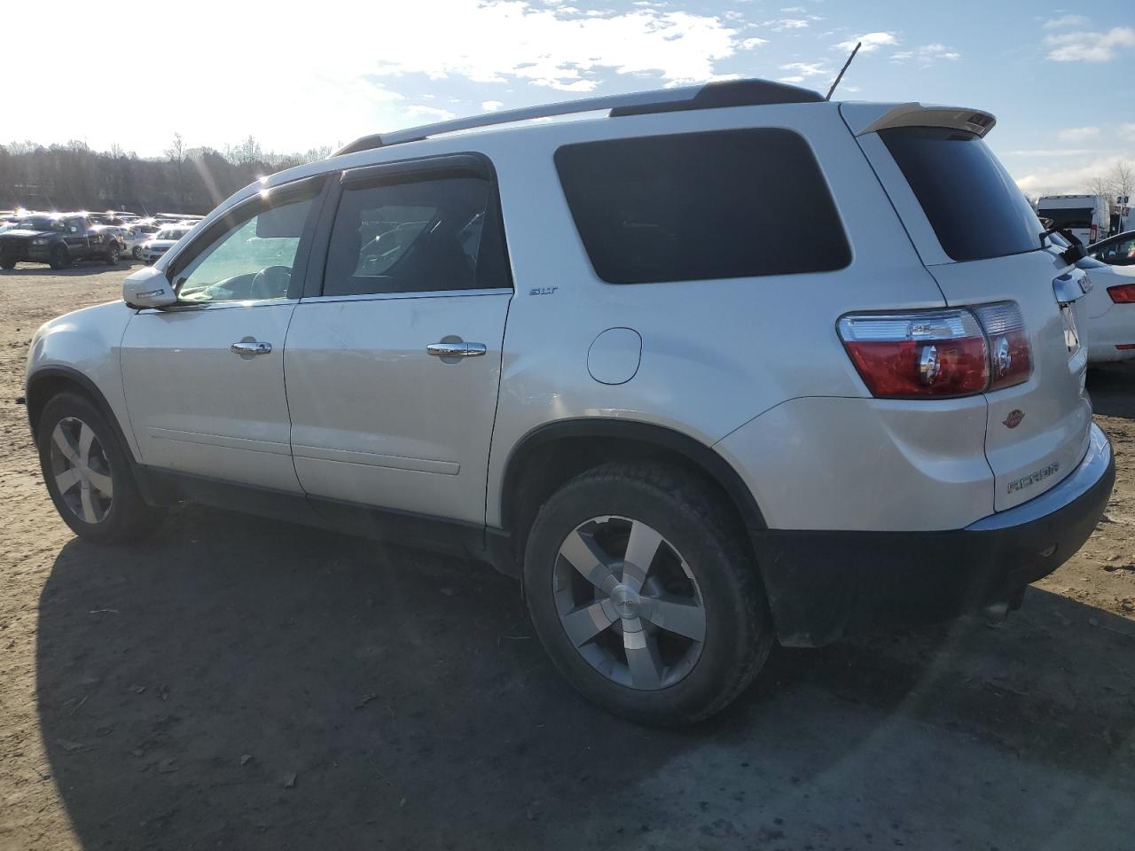 Изображение 2 2011 GMC ACADIA SLT-1 2011 с VIN 1GKKVRED6BJ372597