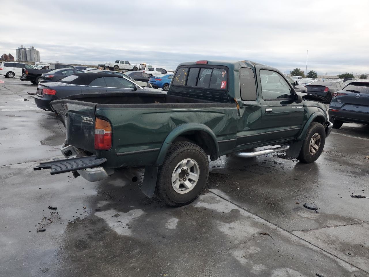 Image 3 of 2000 TOYOTA TACOMA XTRACAB PRERUNNER 2000 with VIN 4TASN92N2YZ587344
