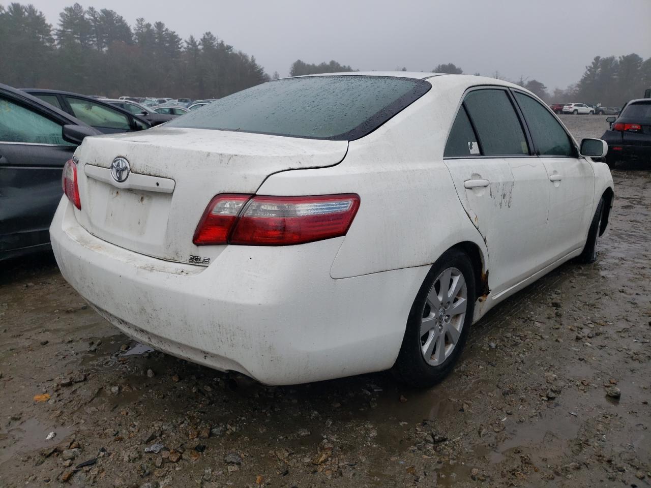 Image 3 of 2007 TOYOTA CAMRY CE 2007 with VIN 4T1BE46K77U658682