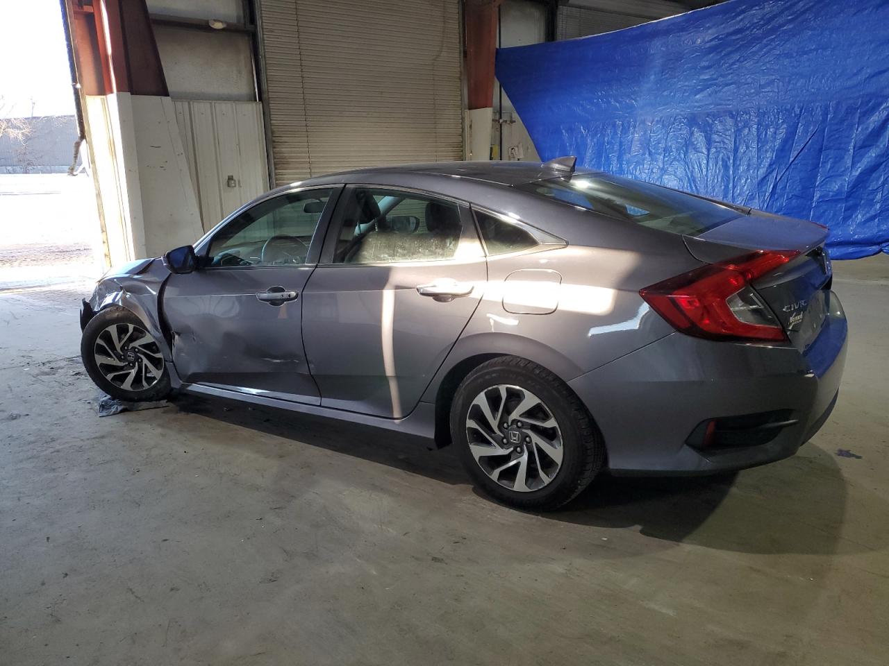 Obraz 2 z 2017 HONDA CIVIC EX 2017 z VIN 19XFC2F86HE232082