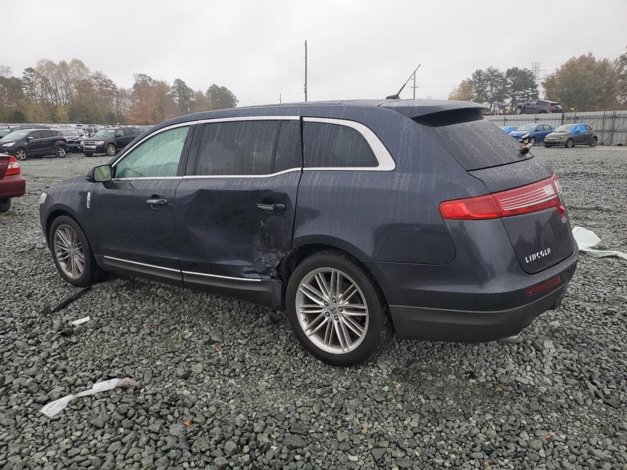 Image 2 of 2014 LINCOLN MKT  2014 with VIN 2LMHJ5AT0EBL52247