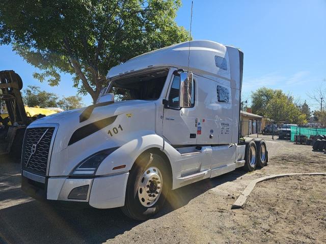 Obraz 2 z 2019 VOLVO VN VNL 2019 z VIN 4V4NC9TH7KN217316