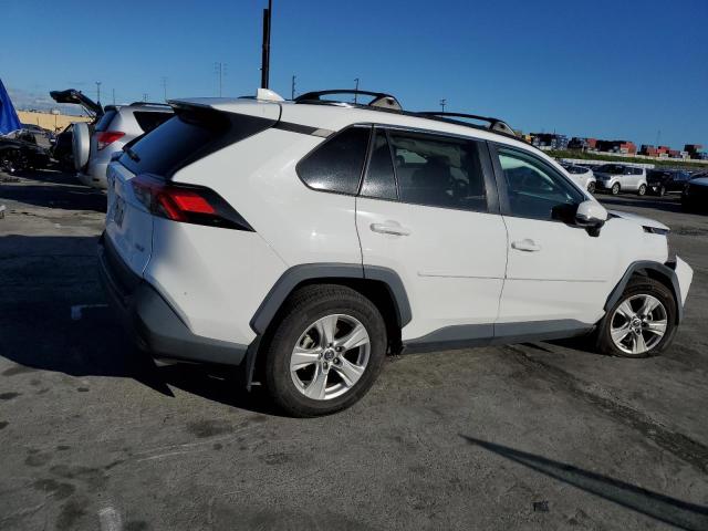 Obraz 3 z 2019 TOYOTA RAV4 XLE 2019 z VIN 2T3W1RFV6KW004289