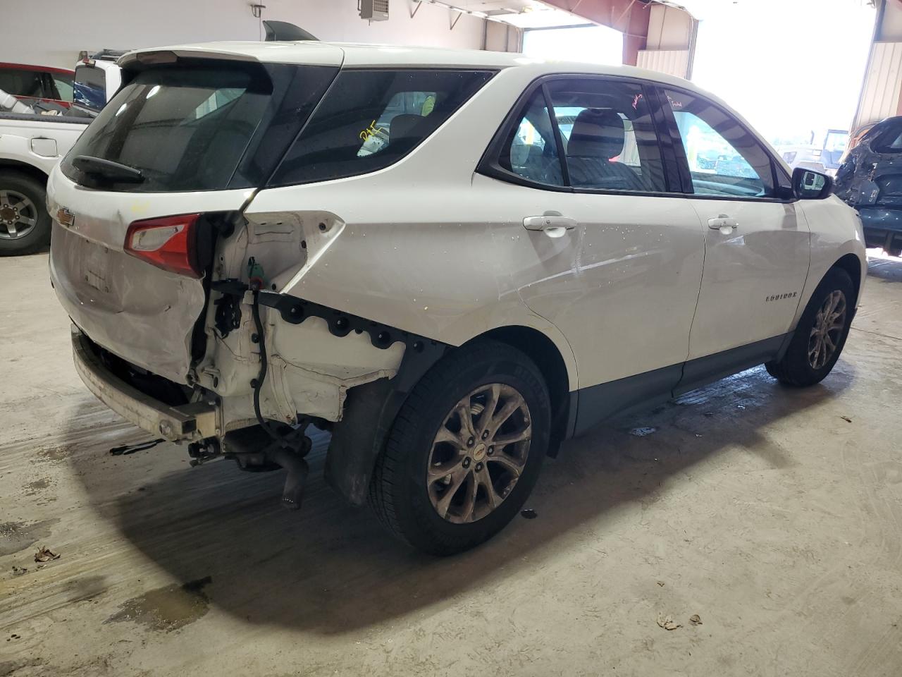 Изображение 3 2018 CHEVROLET EQUINOX LS 2018 с VIN 2GNAXHEV4J6174155