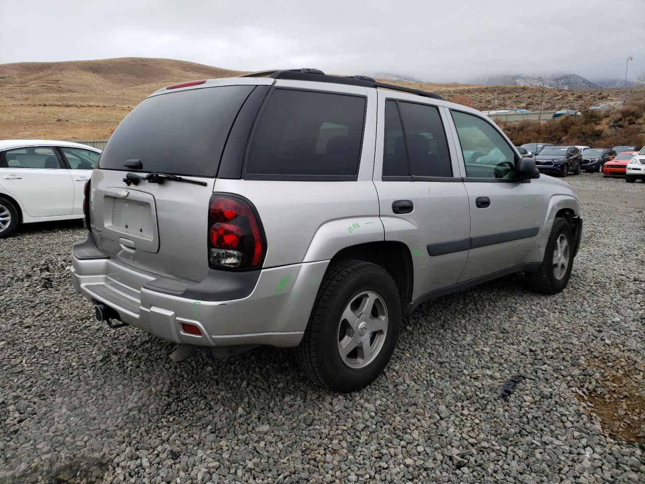 Obraz 3 z 2005 CHEVROLET TRAILBLAZER LS 2005 z VIN 1GNDT13S552130483