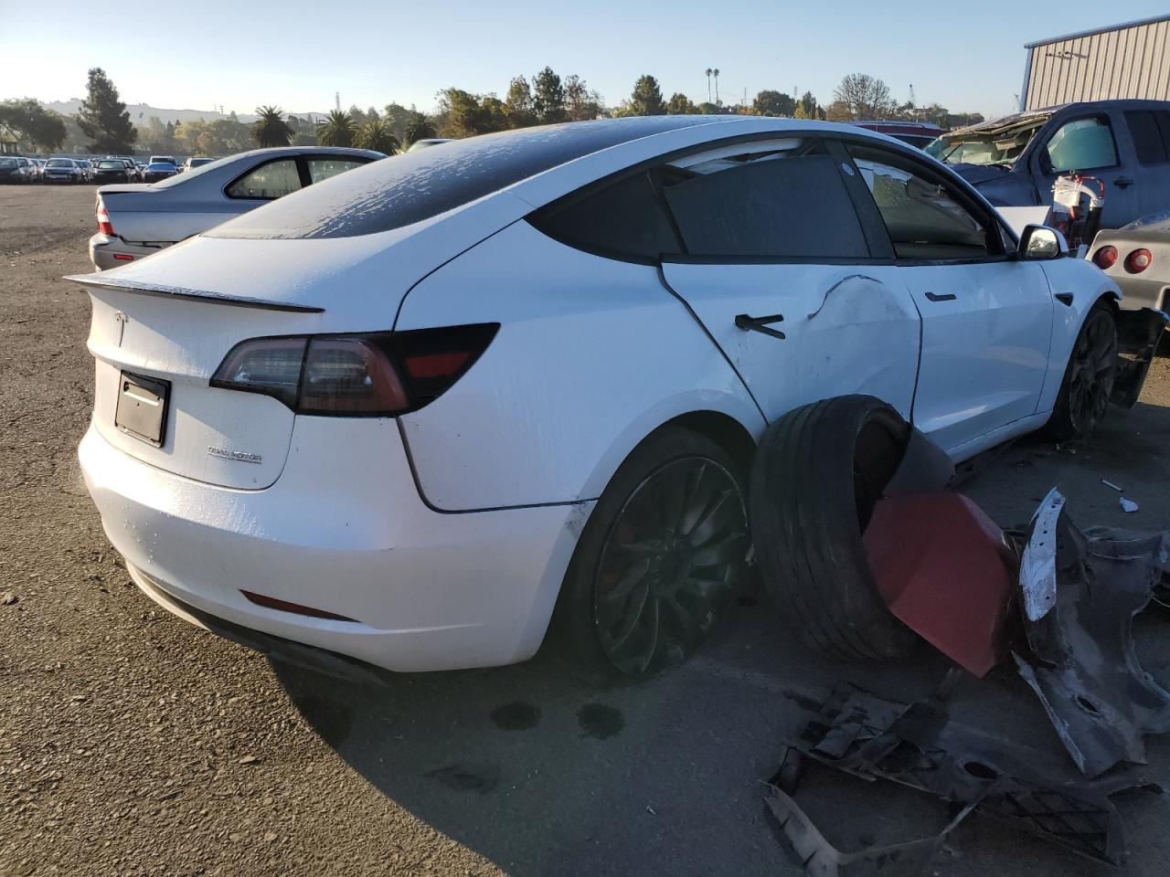 Obraz 3 z 2023 TESLA MODEL 3  2023 z VIN 5YJ3E1EC7PF488513