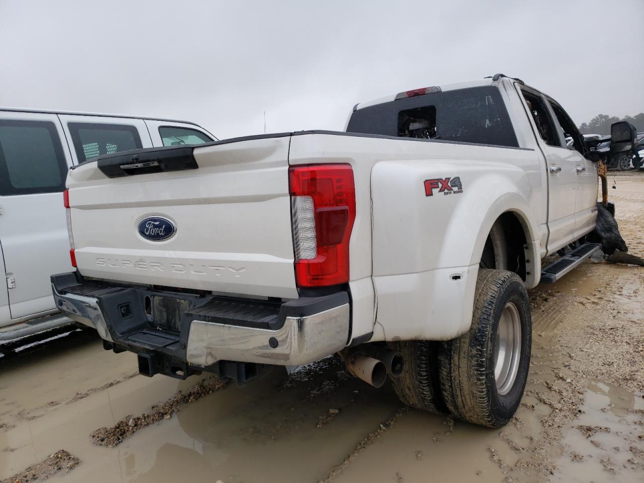 Image 3 of 2019 FORD F350 SUPER DUTY 2019 with VIN 1FT8W3DT8KEC80246