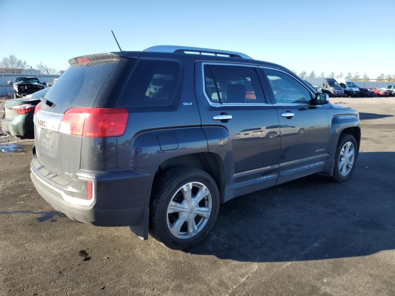 Obraz 3 z 2016 GMC TERRAIN SLT 2016 z VIN 2GKFLUEK1G6180064