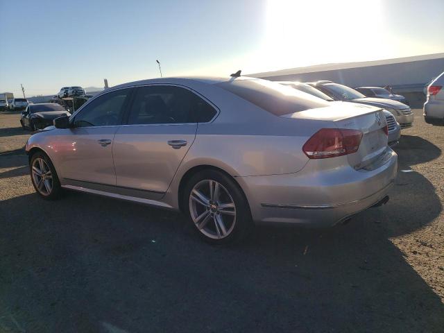 Изображение 2 2014 VOLKSWAGEN PASSAT SEL 2014 с VIN 1VWCS7A38EC013624
