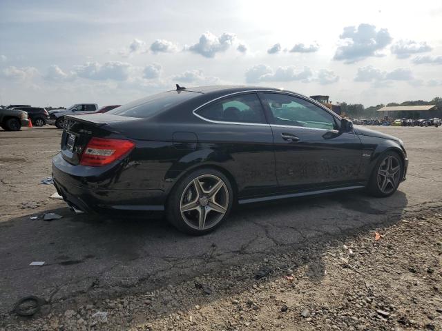 Изображение 3 2013 MERCEDES-BENZ C 63 AMG 2013 с VIN WDDGJ7HB4DG066211